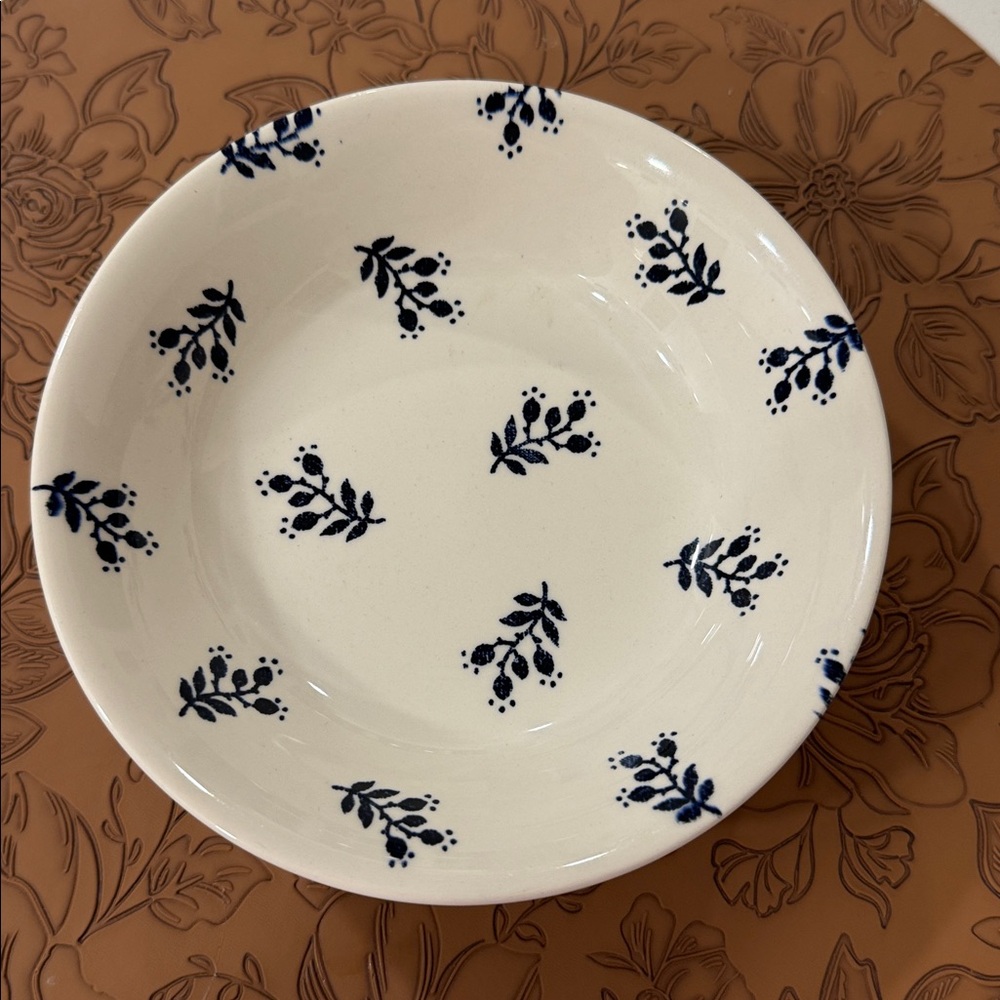 Rare / ROYAL STAFFORD    China / set of 4 Bowls
